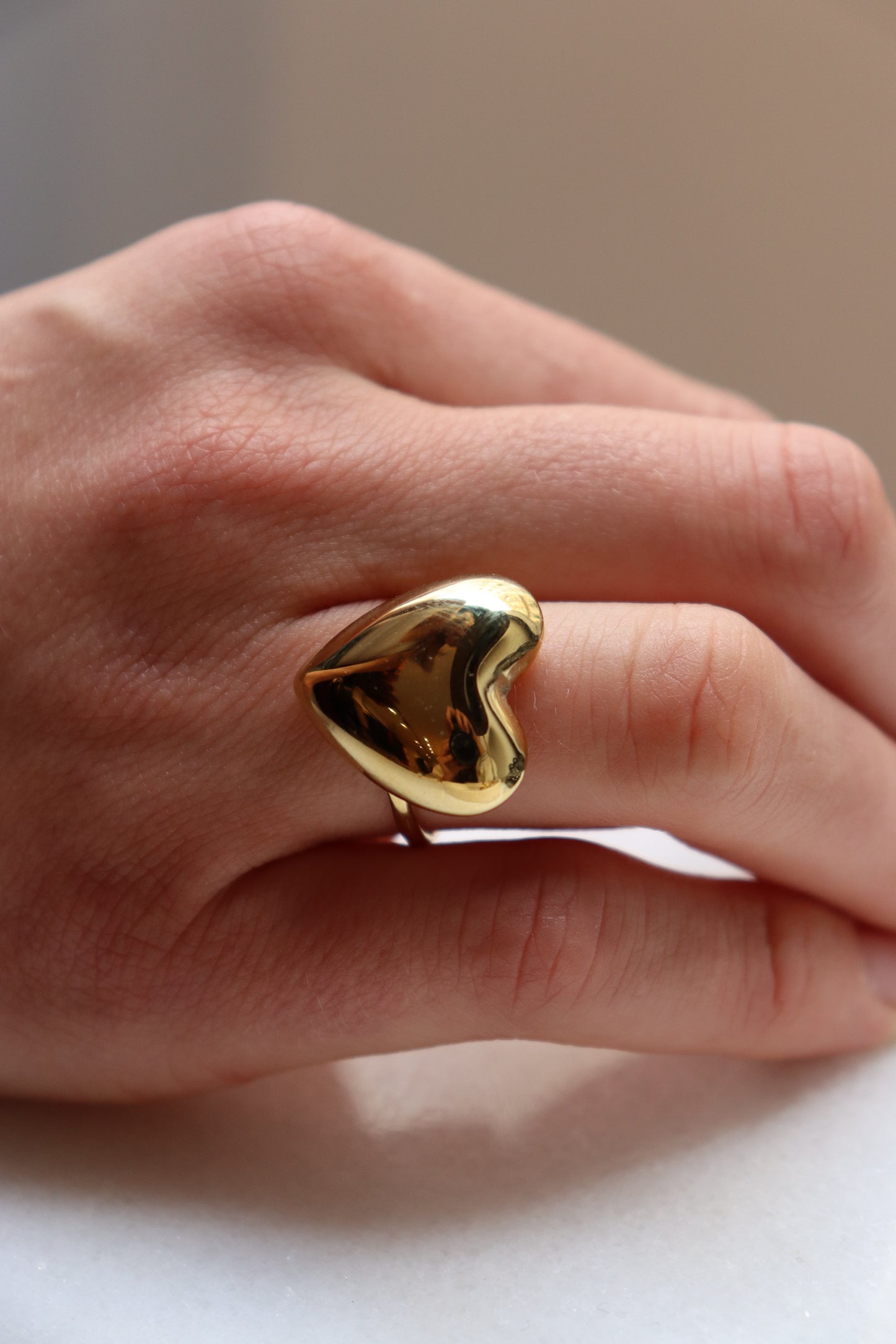 CHUBBY HEART RING
