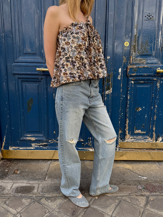 STRAIGHT-LEG DISTRESSED DENIM JEANS