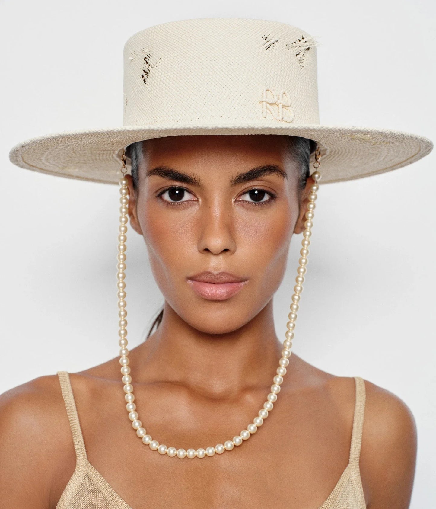 MAXI-PEARLS EMBELLISHED CANOTIER HAT