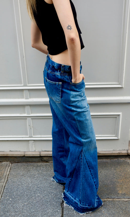 BAGGY JEANS WITH ELASTIC BELT INSIDE