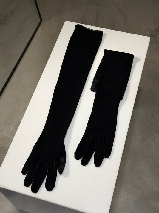 VELVET GLOVES