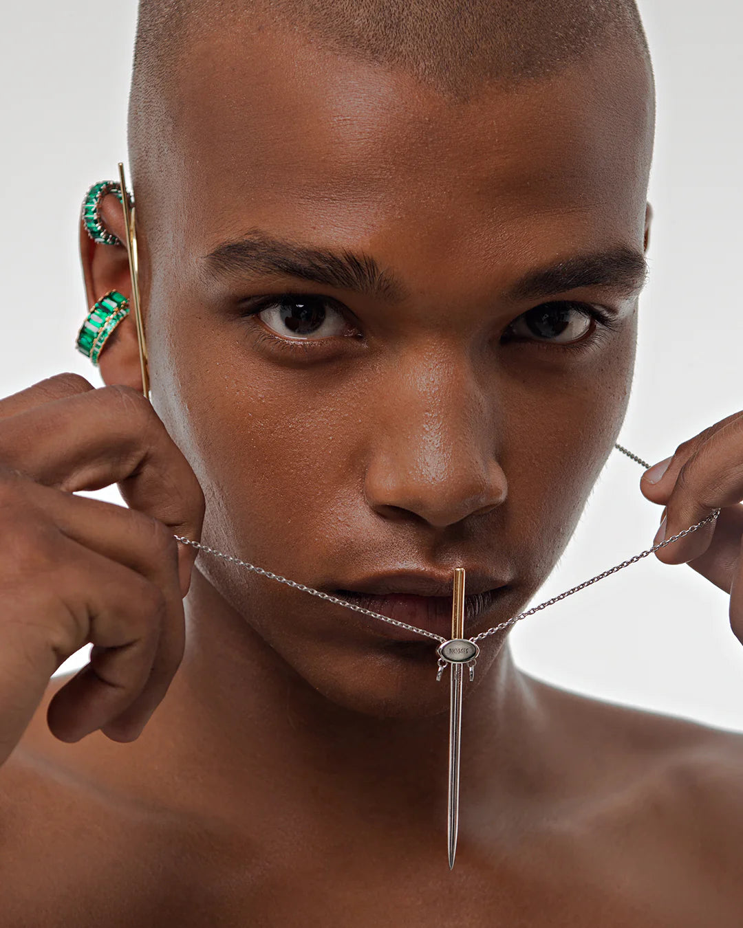 NEVE TZEDEK EARPIN 8CM