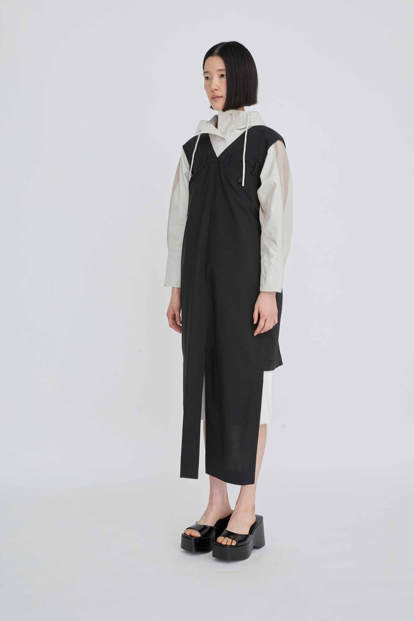 ASYMMETRICAL-LENGTH BACK-OPEN DRESS