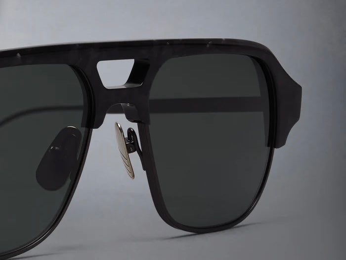 EYEWEAR