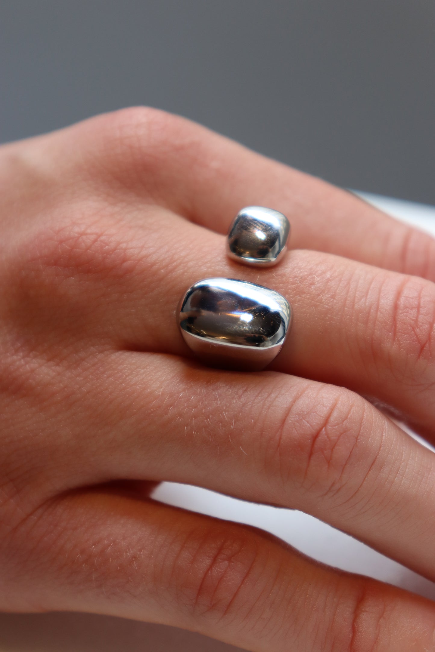 TWO BUBBLES RING