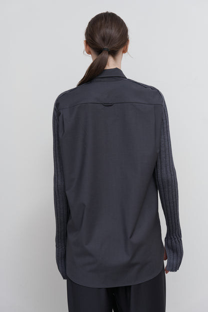 SHIRT WITH RIBBED-KNIT SLEEVES