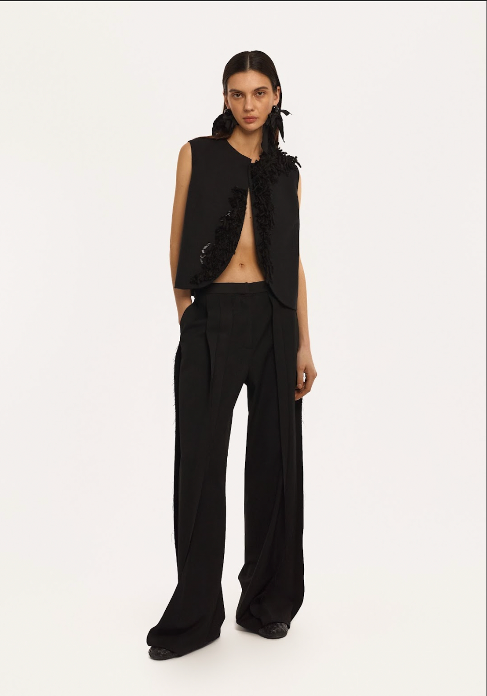 PLEATED WIDE LEG PANTS