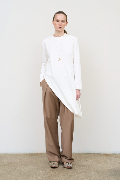 WHITE ASYMMETRIC COTTON LONGSLEEVE