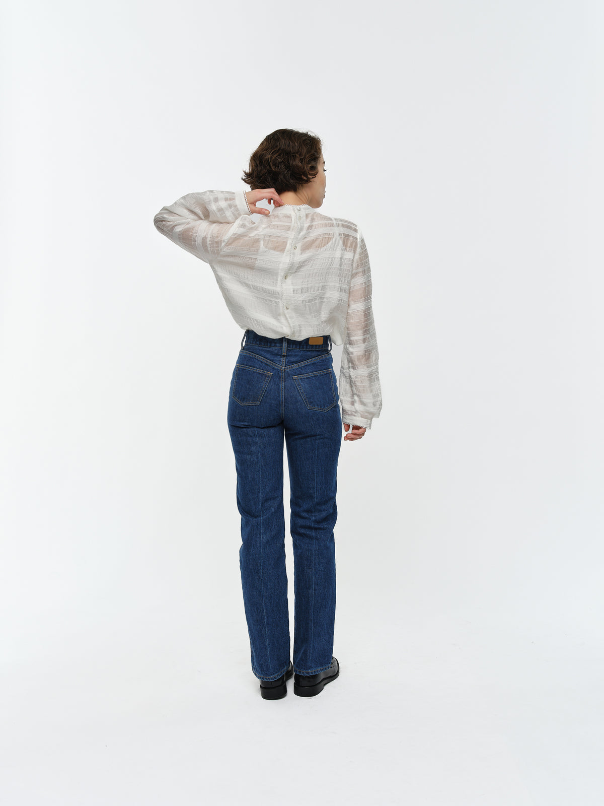 MILLEFEUILLE LACE BLOUSE