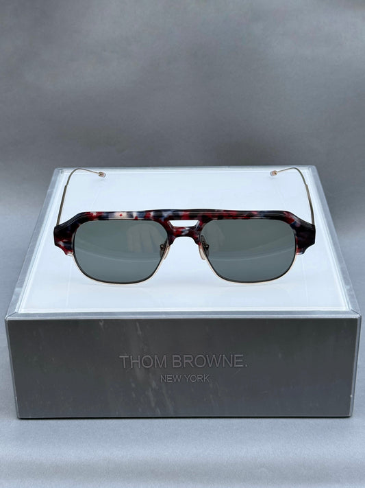 PILOT SUNGLASSES IN ACETATE AND TITANIUM