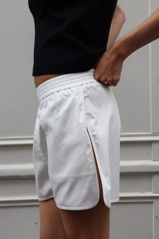 BEACH SHORTS