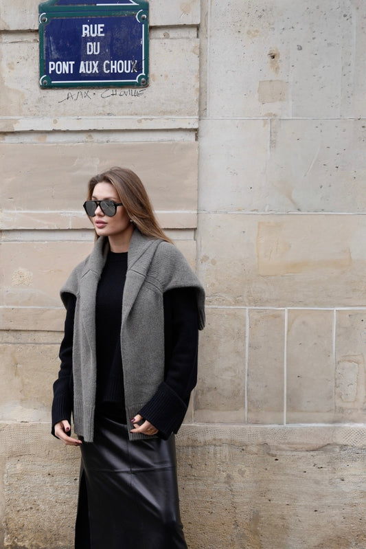 CASHMERE ROUND KNITWEAR