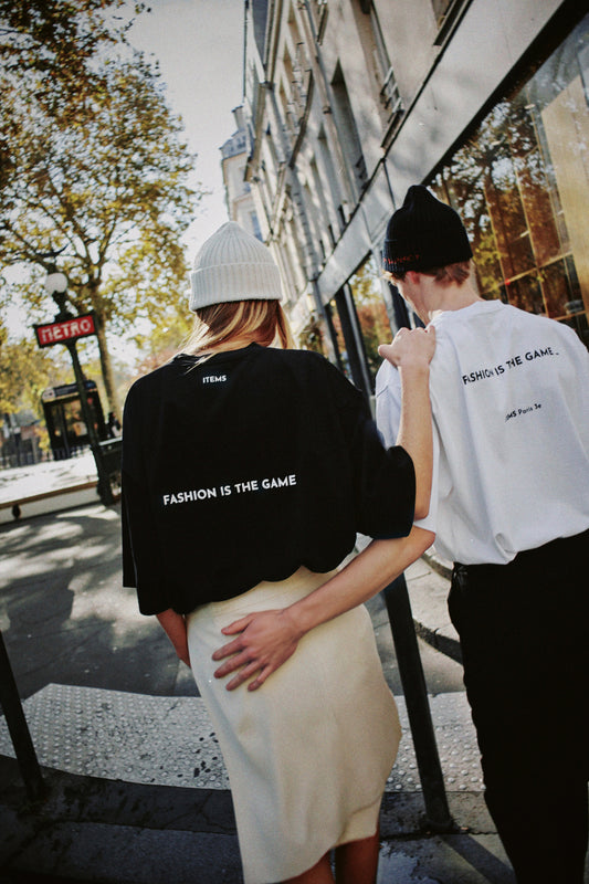BLACK UNISEX T-SHIRT FASHION IS THE GAME