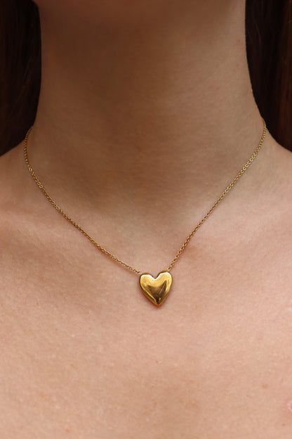 HEART NECKLACE