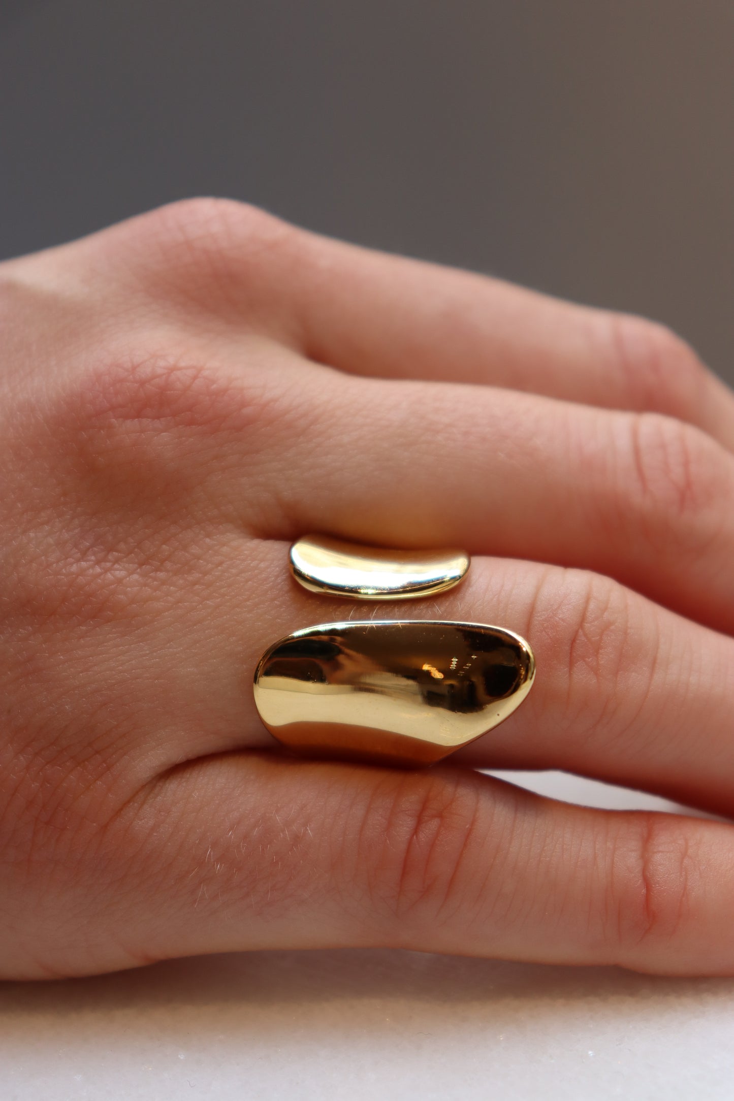TWO SIDES RING