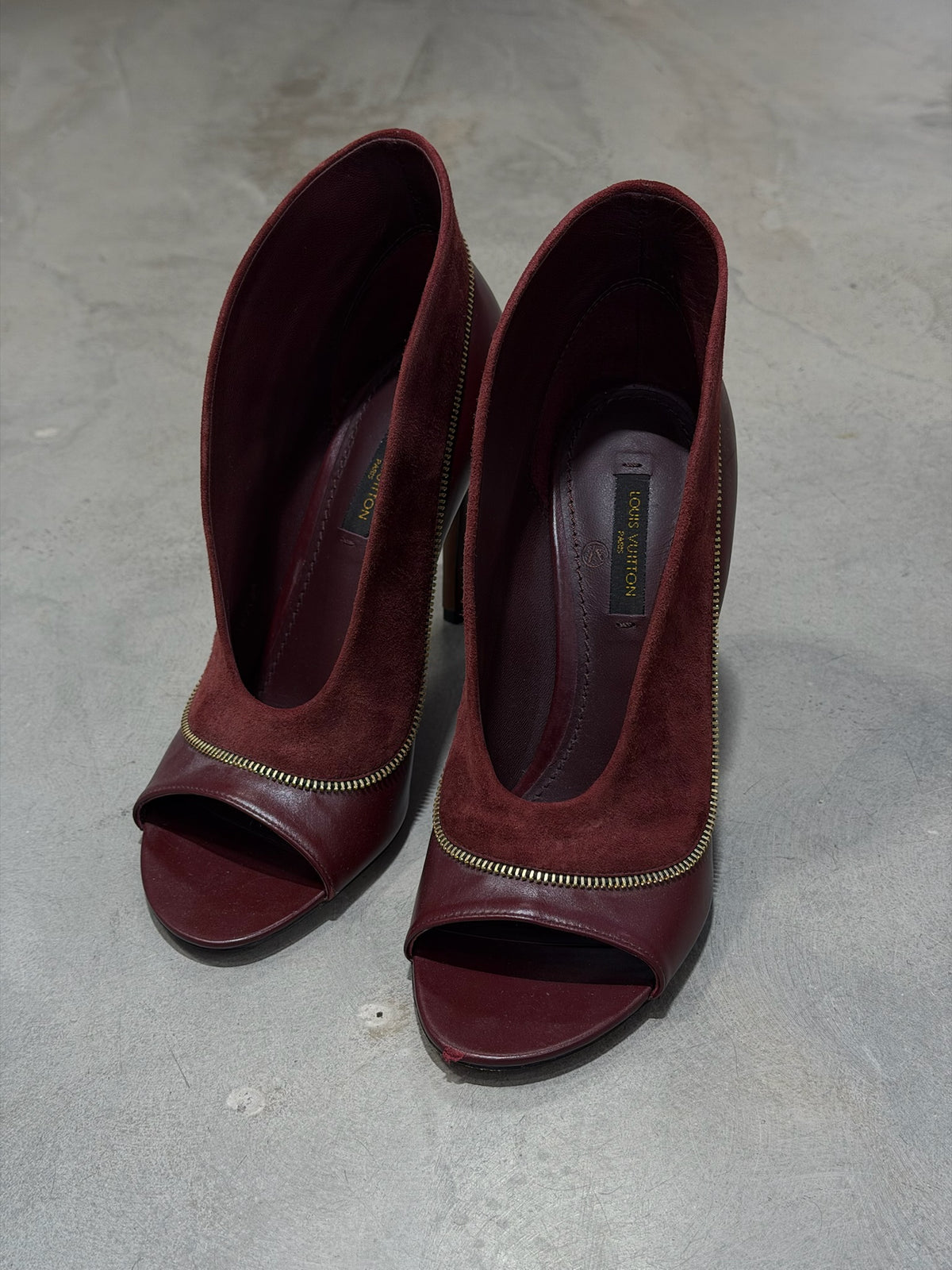 VINTAGE - LOUIS VUITTON OPEN TOE BOOTIES