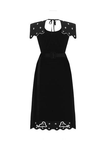 BLACK EMBROIDERED APRON