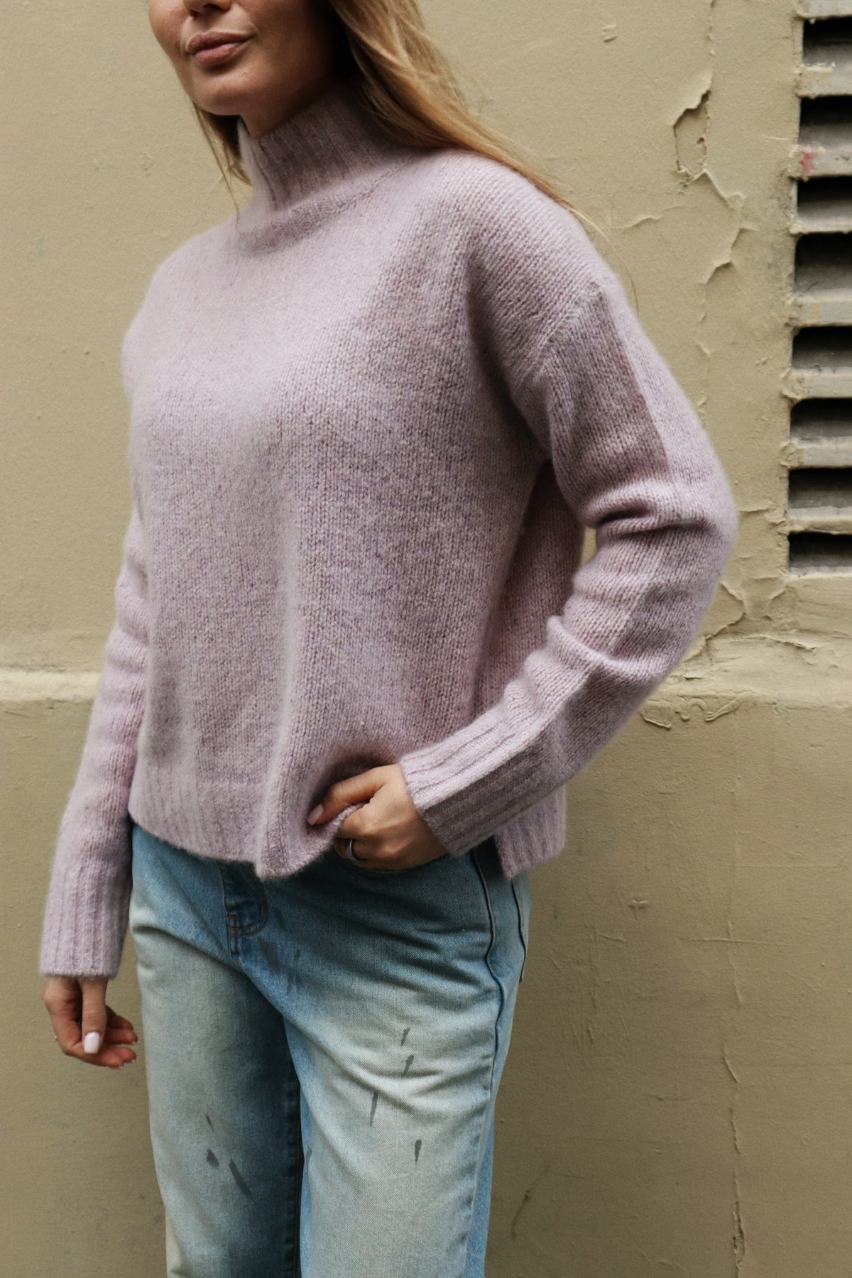 MOCKNECK SWEATER