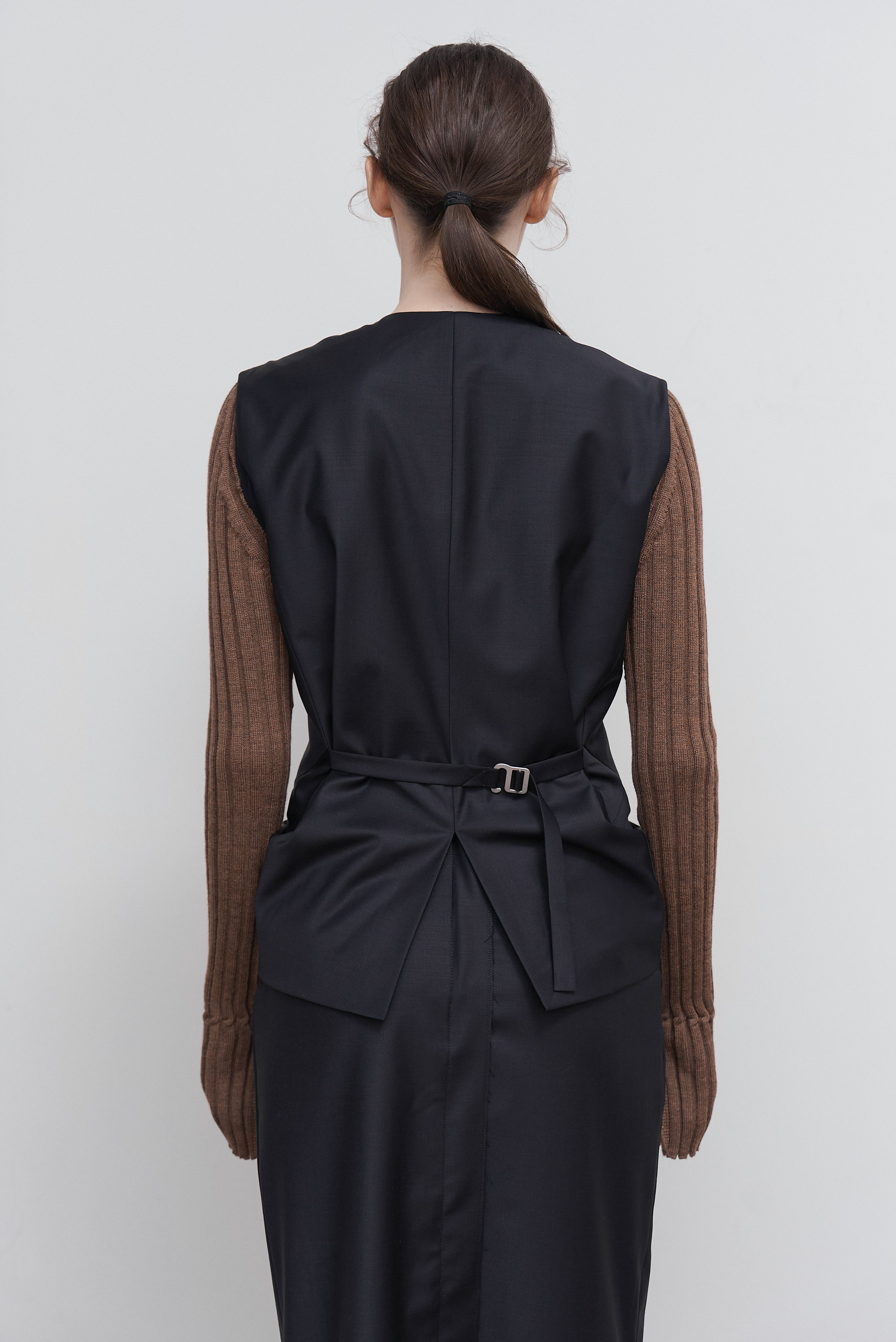 Litkovska リトコフスカ SLIT VEST ジレ 新品・タグ付未使用❣️ ITEMS Paris 3e: LITKOVSKA