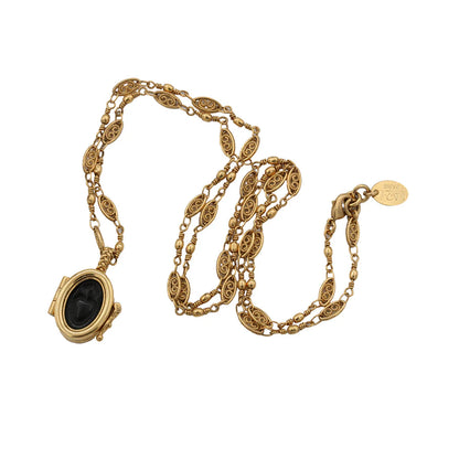 SACHA AMULET NECKLACE