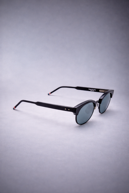 OVAL SUNGLASSES IN ACETATE AND TITANIUM BLACK w GOLD