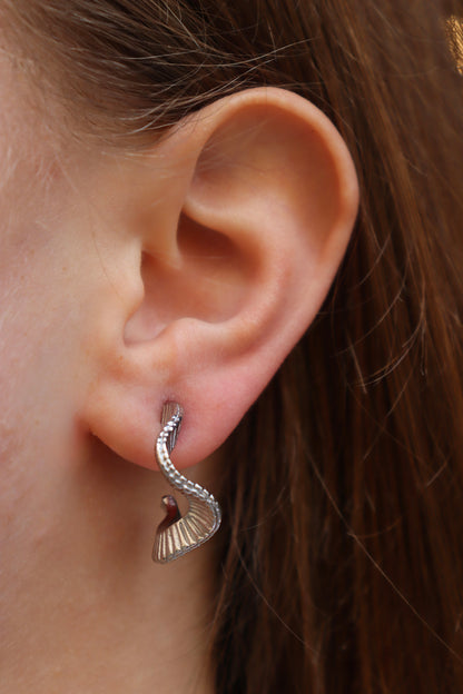 INITIALE EARRINGS