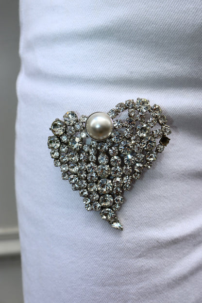 VINTAGE - YVES SAINT LAURENT CRYSTAL HEART BROOCH
