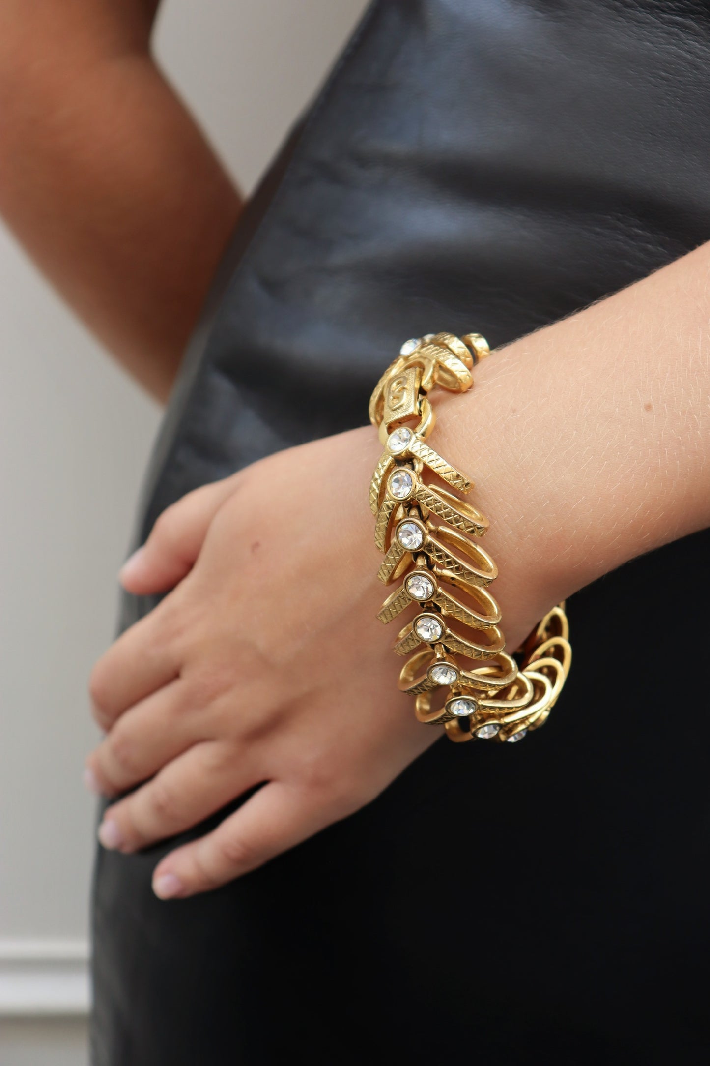 VINTAGE - VALENTINO BRACELET