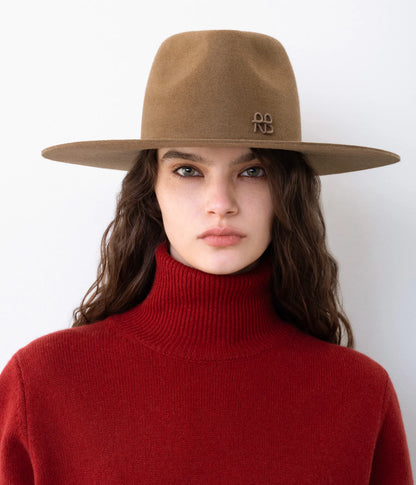 BEIGE FEDORA HAT