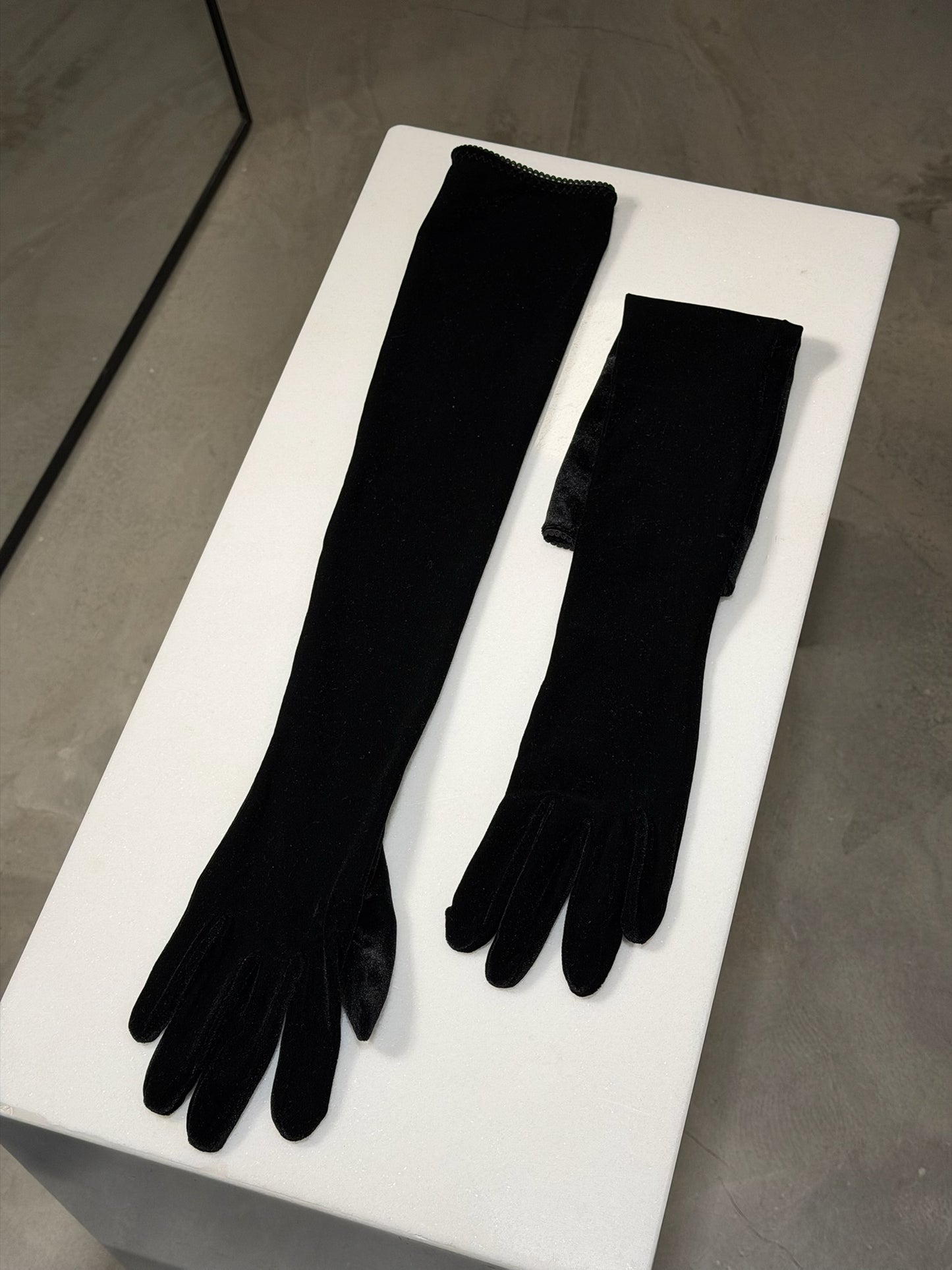 VELVET GLOVES