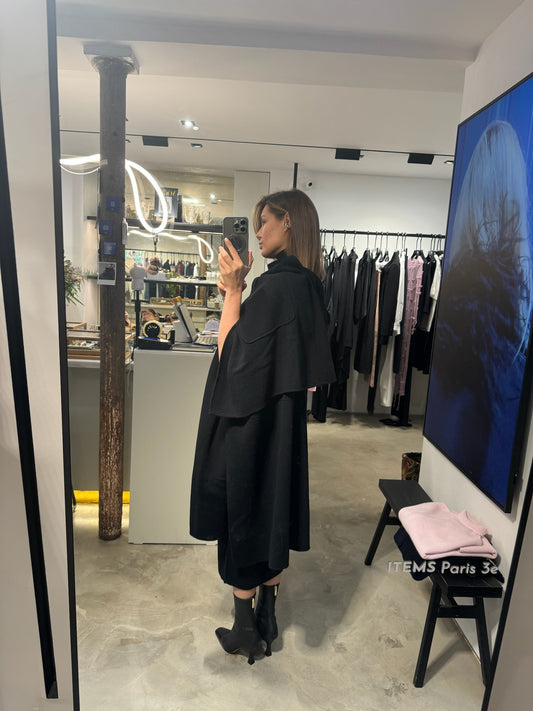 CAPE WITH HOOD