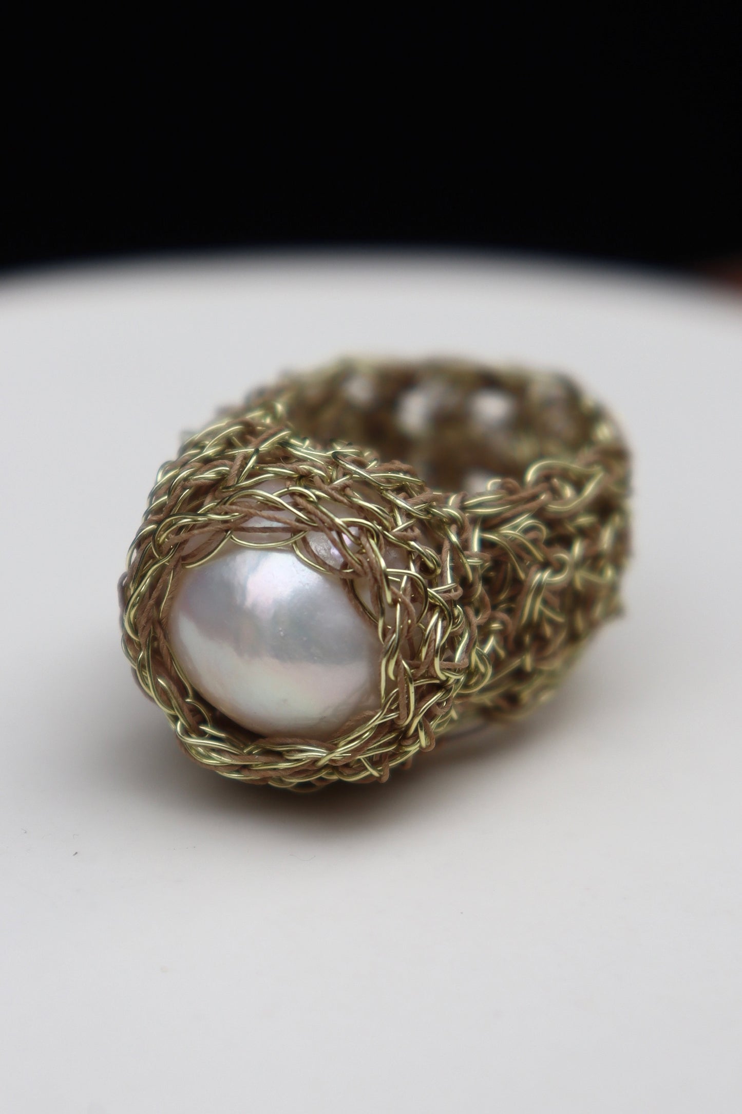 RING MEDIUM STONE