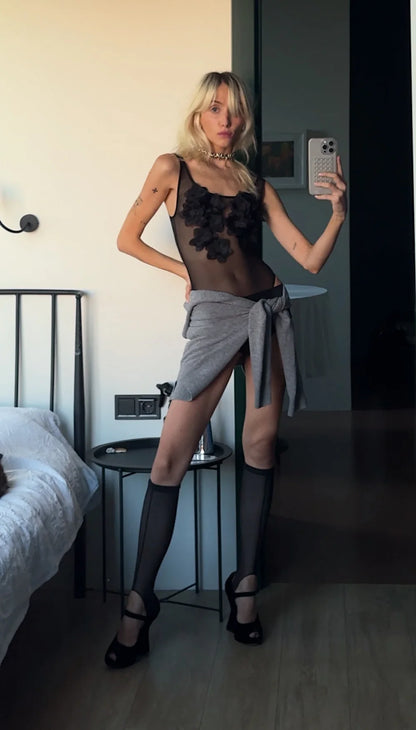 TINY BLACK PEONY BODYSUIT