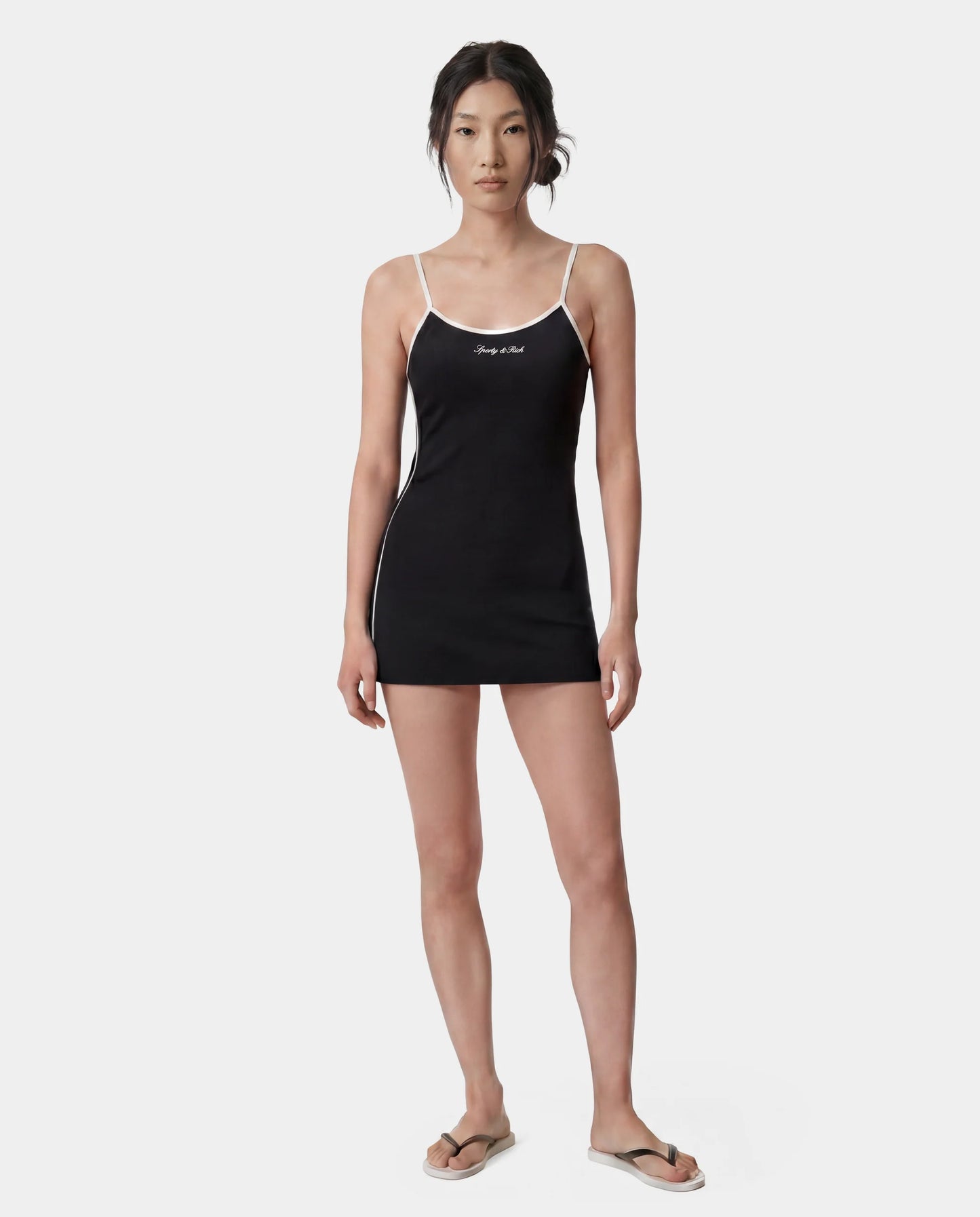 SPORTS DRESS