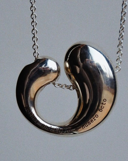 MOTHER AND CHILD PENDANT