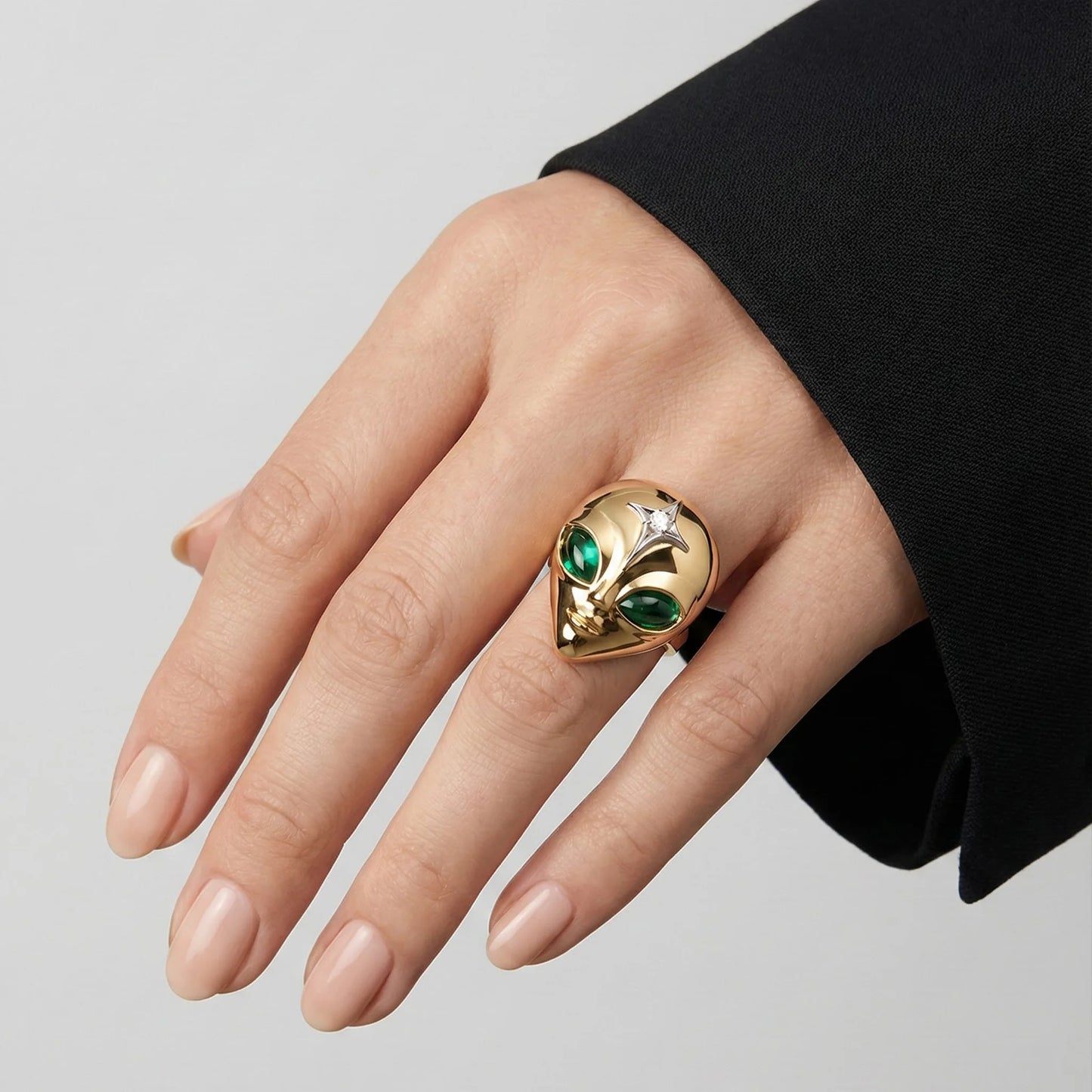 SHE’S AN ALIEN RING
