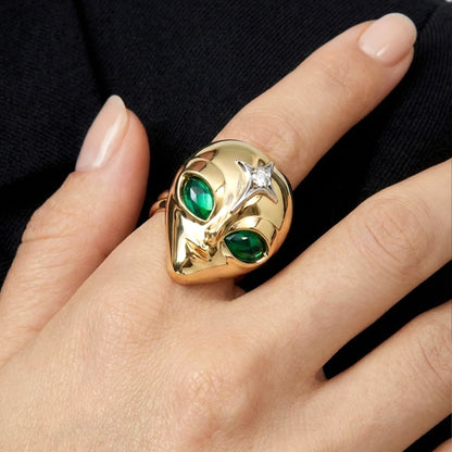 SHE’S AN ALIEN RING