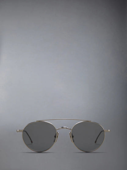 OVAL SUNGLASSES IN TITANIUM GREY