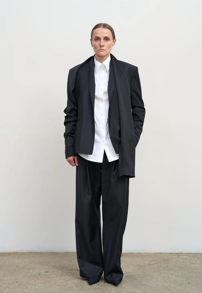 TAILORED WOOL-BLEND JACKET WITH TWISTABLE SLEEVES