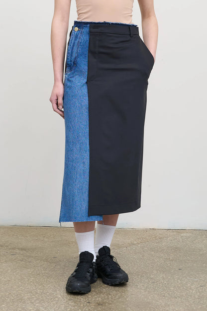 DECONSTRUCTED OFFSET-ZIP SKIRT  WITH DENIM PANEL