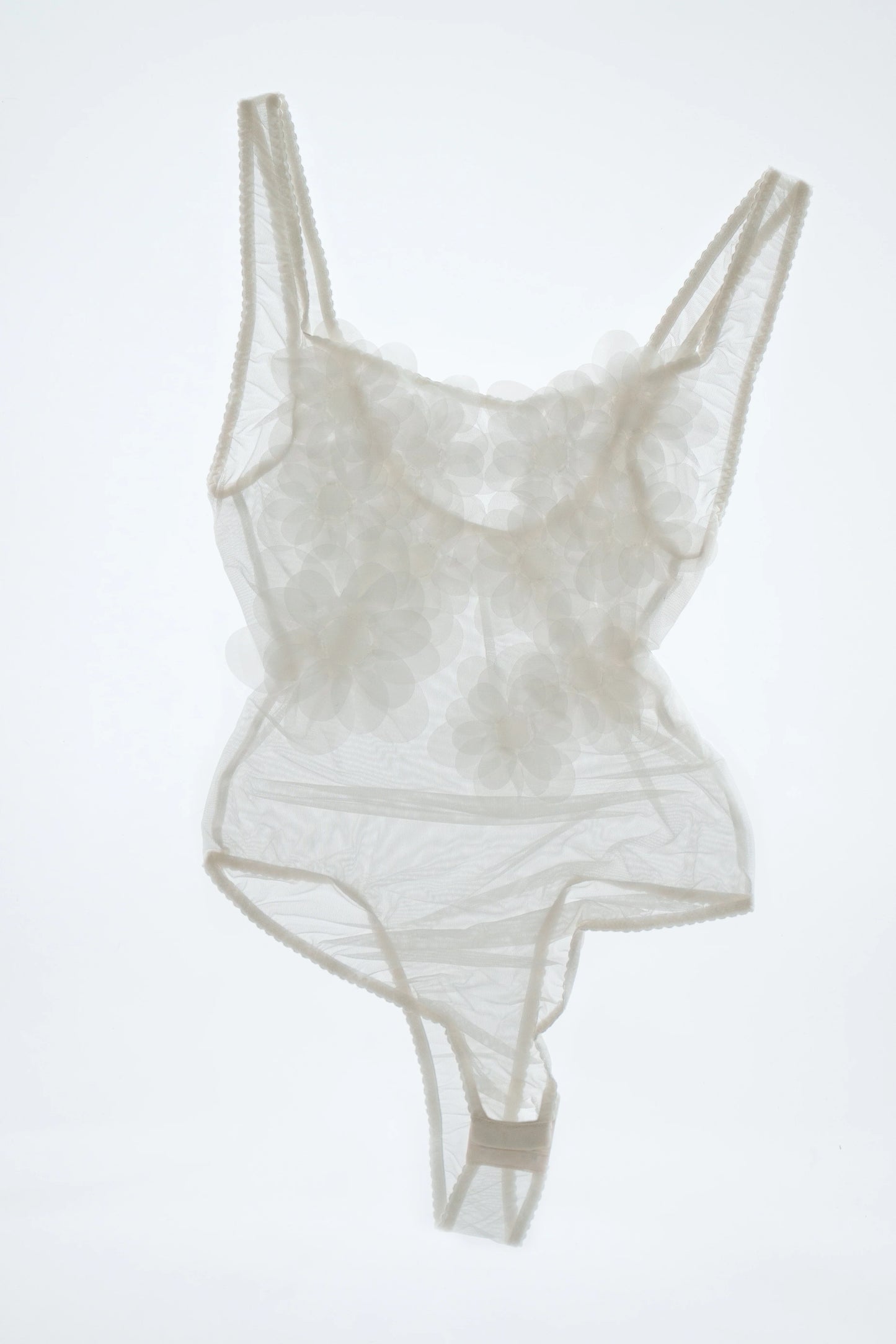 WHITE TINY PEONY BODYSUIT