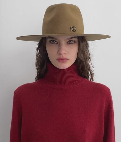 BEIGE FEDORA HAT